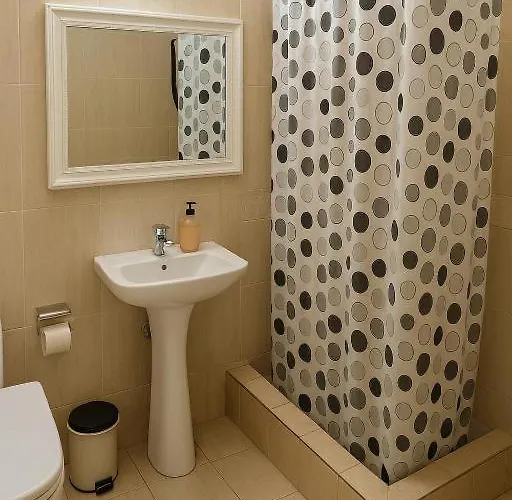 Cozy Big With Balcony דירה