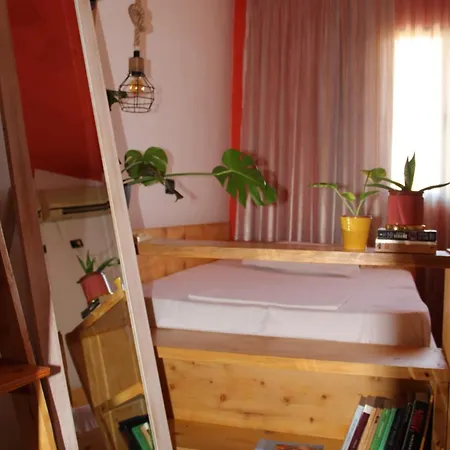 Cozy Big With Balcony Apartmán