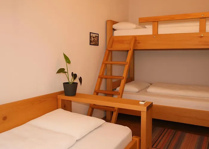 Cozy Big With Balcony *